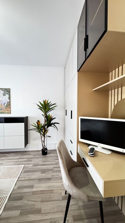 1+1 for rent | Former Exhibition