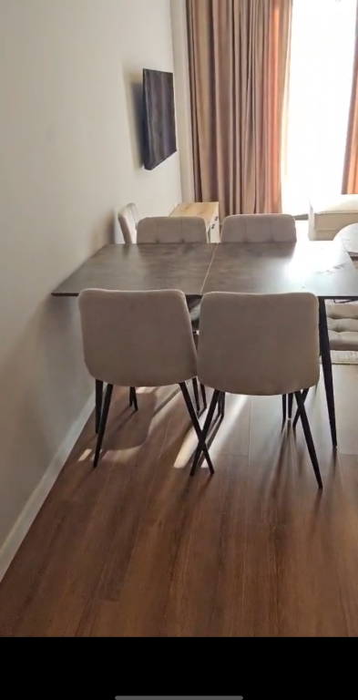 1+1 apartment near Eagle Square!