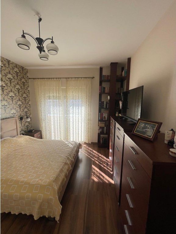  SHESHI WILSON – SHITET APARTAMENT 2+1+ DEPO! ME ÇERTIFIKATË PRONËSIE!