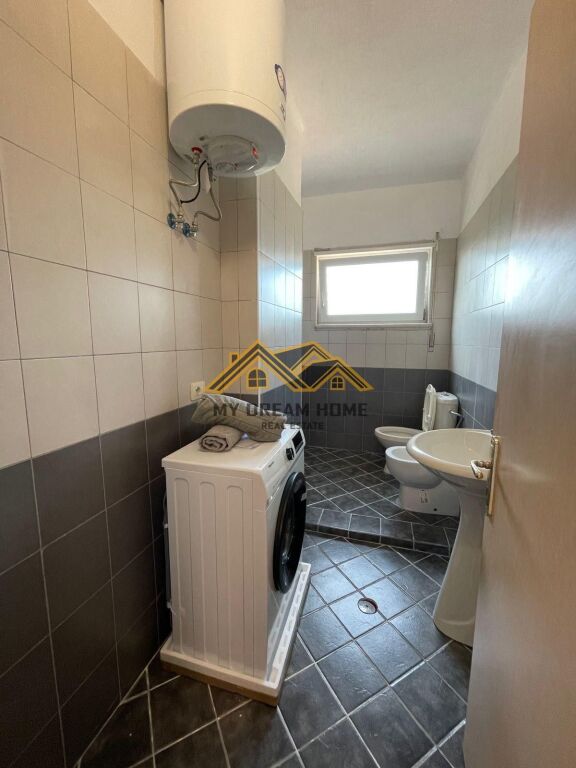 SHITET APARTAMENT 1+1 TEK SHEKMBI KAVAJES