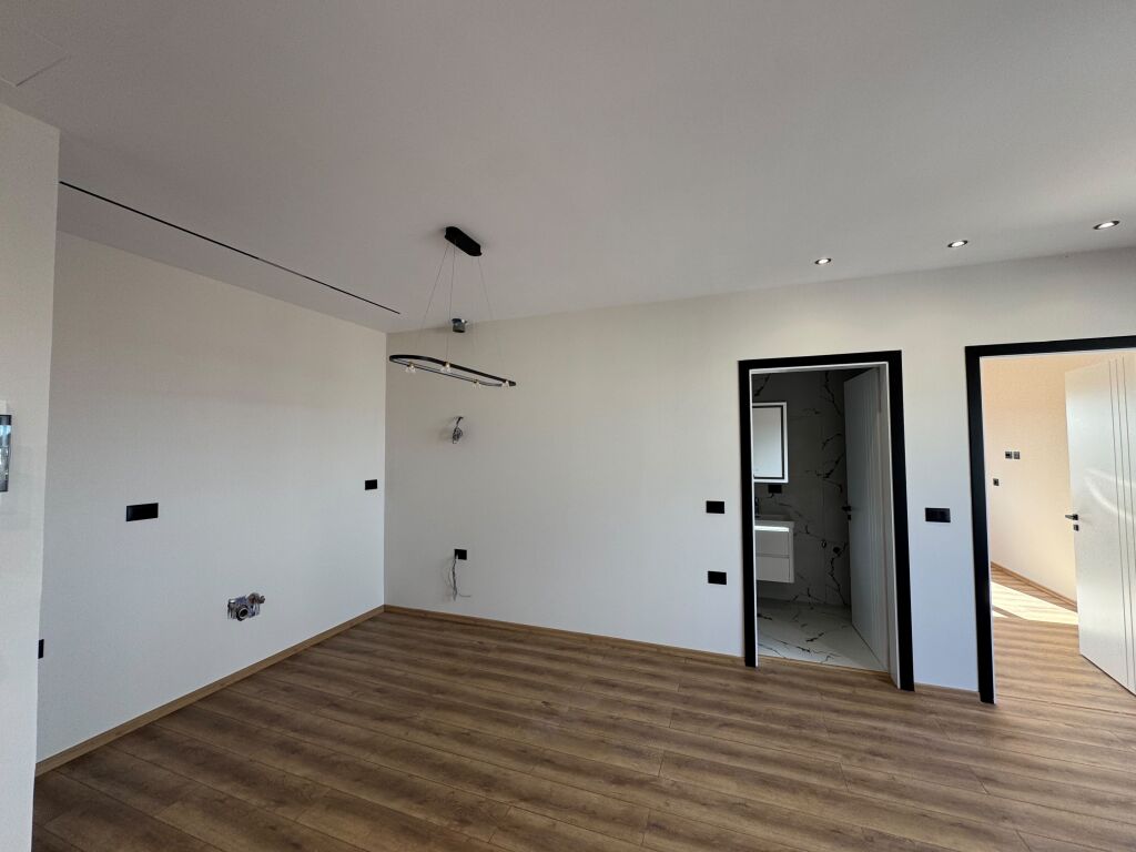 2 APARTMENTS FOR SALE ASTIR