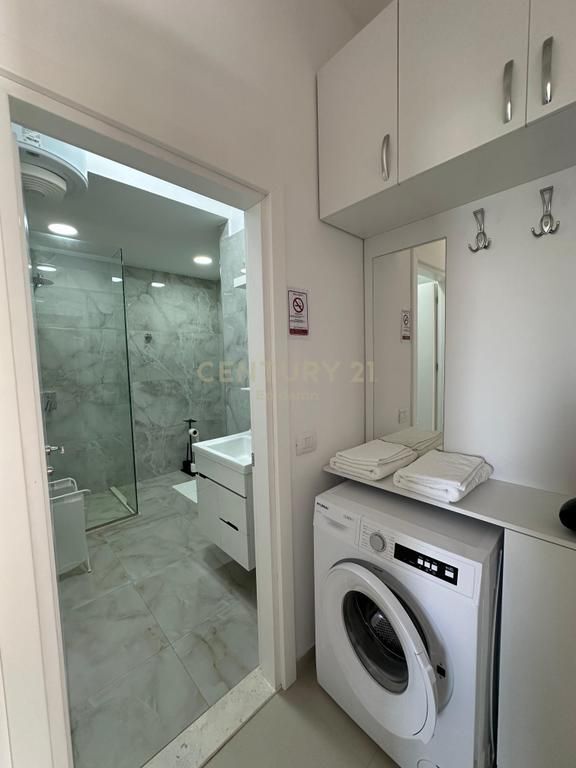 3-story villa for sale in Spitallë, Durrës