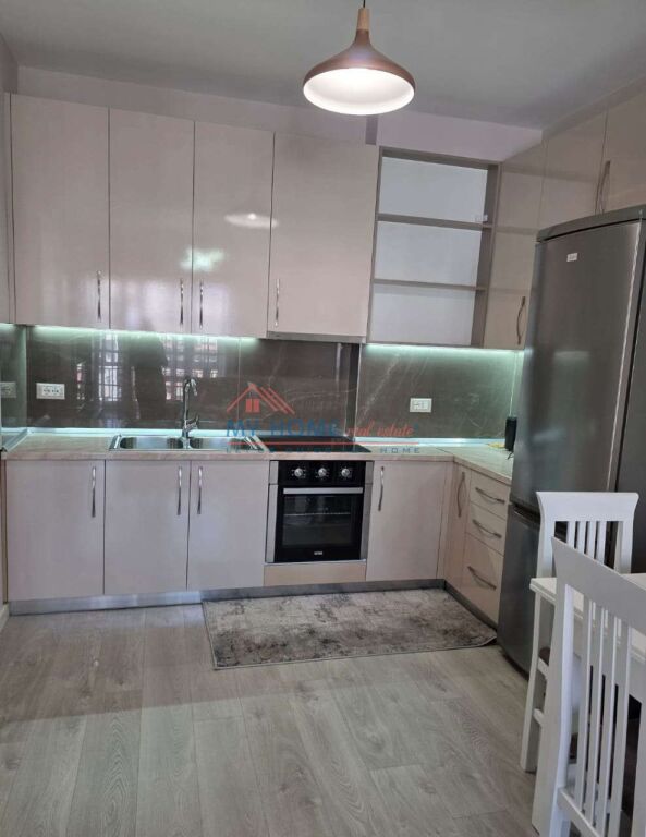 Apartament 1+1 me qera ne Astir ne Tirane