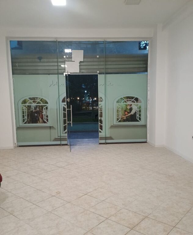 SHOP FOR RENT 55 M2 YZBERISHT 38.000 LEKE FH-98971