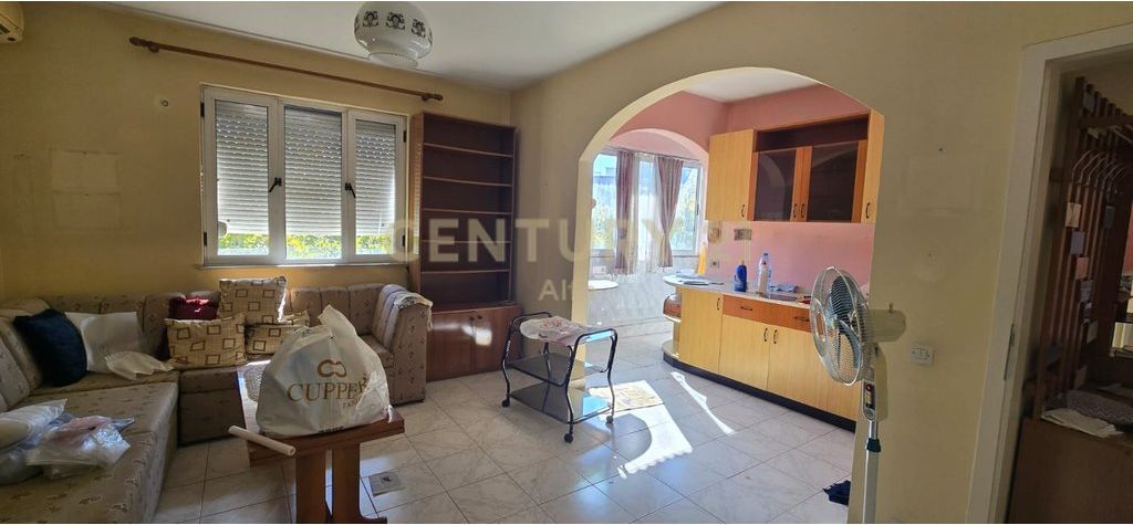 SHITET APARTAMENT 3+1 – SHKOLLA 1 MAJI