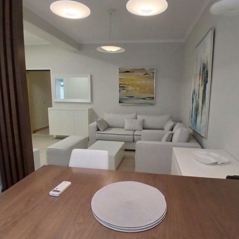 Appartamento 2+1+ Balcone in Affitto – Kodra e Diellit !