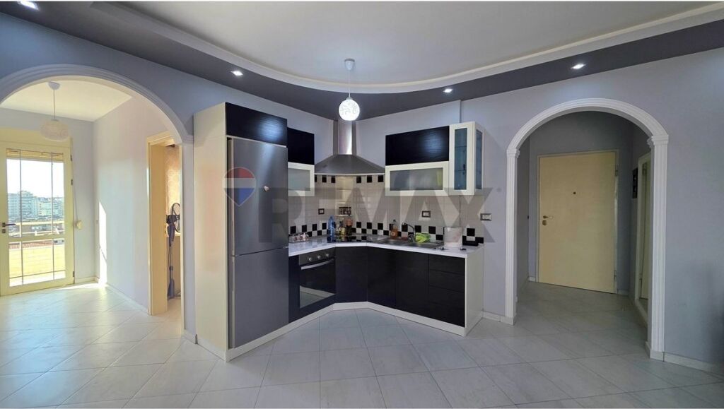 🏡 APARTAMENT 2+1 ME QIRA – PRANË STADIUMIT DHE LUNGOMARES, VLORË!