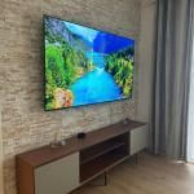 Apartament 2+1 i Mobiluar për Shitje pranë Square 21, Tiranë