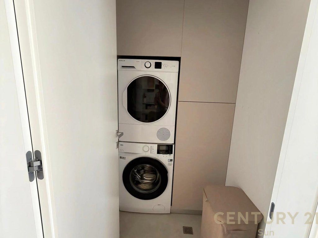 LUXURY VILLA ME PAMJE NGA DETI PER SHITJE | DRYMADHES – DHERMI