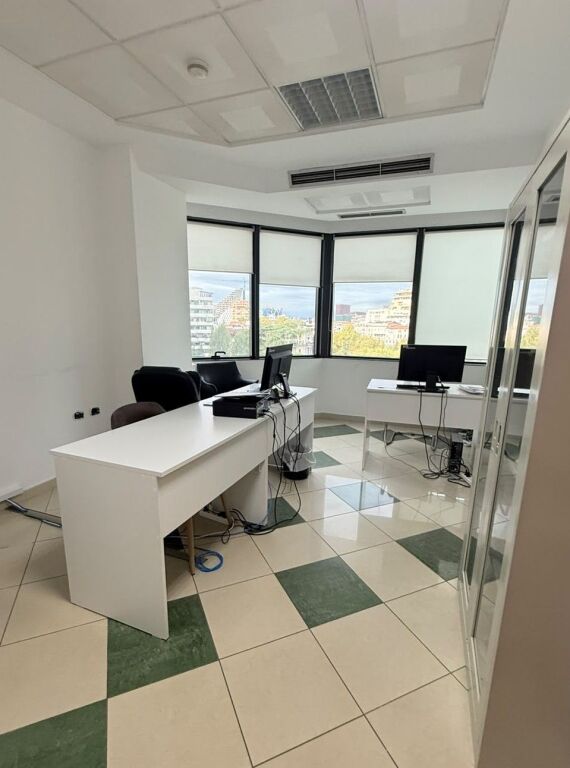 📌UFFICIO IN AFFITTO | BLLOK, TIRANA
