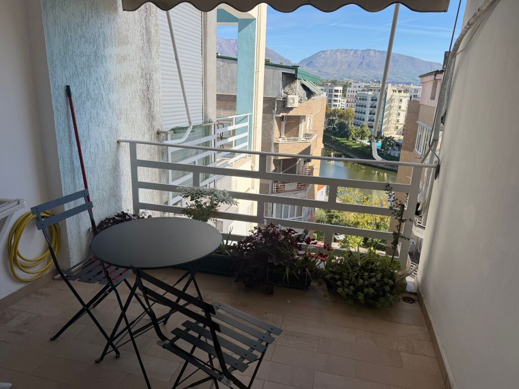 2+1,liqeni i thate,me parkim,1000 euro
