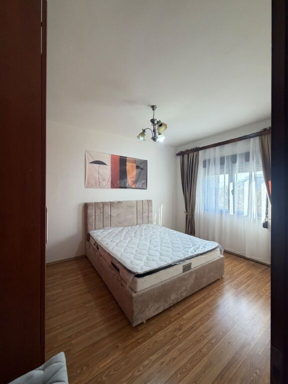 In affitto 2+1 Via di Elbasan 75.000 lekë