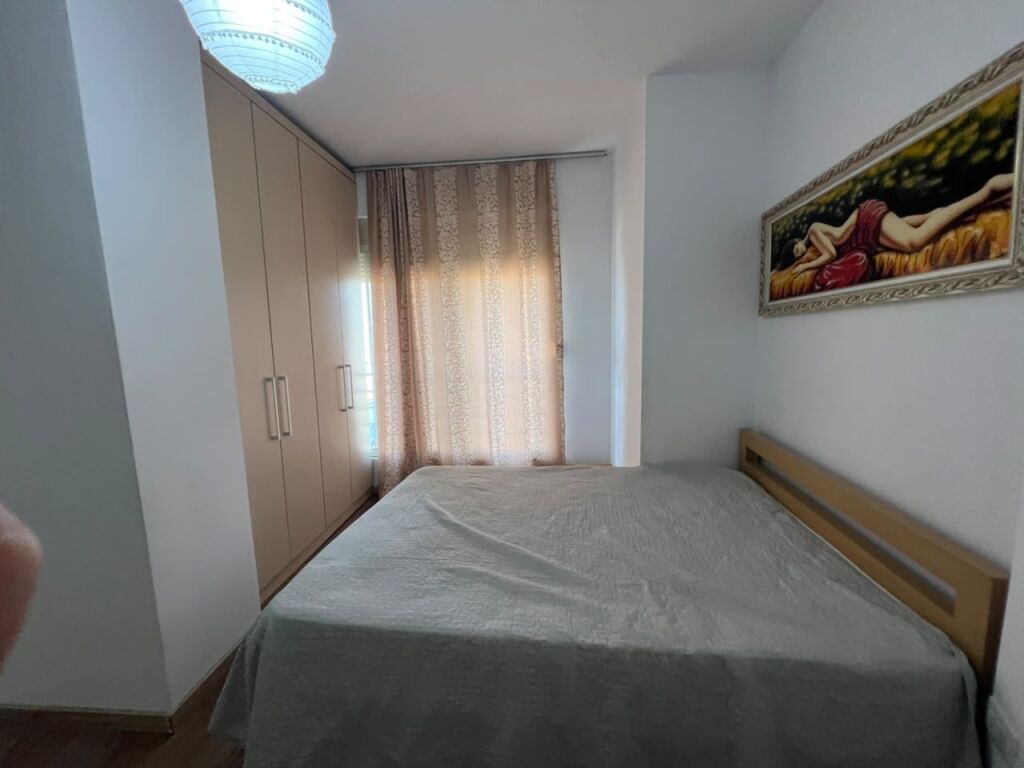 1+1,te kristal center,600 mije leke