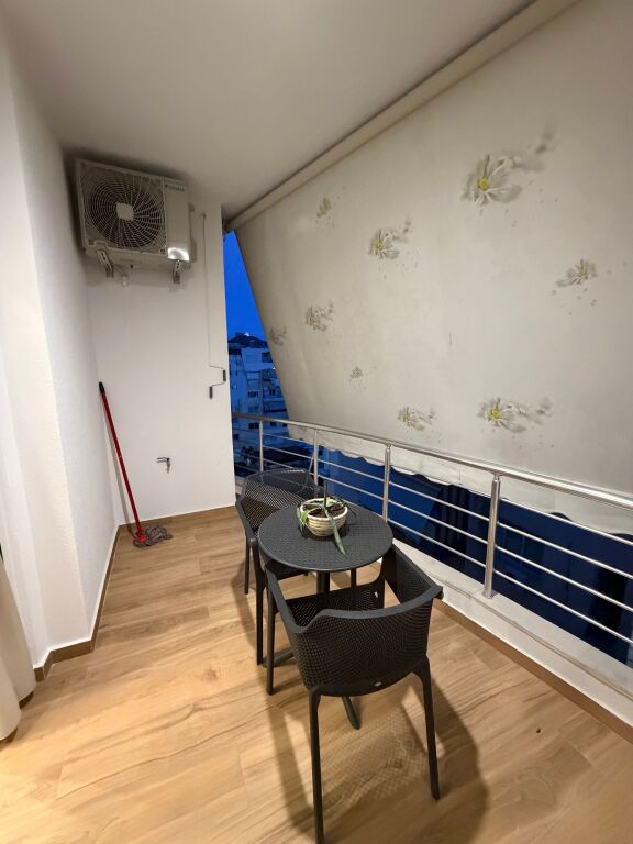 Apartament 1+1 me qira te Stadiumi, Sarandë