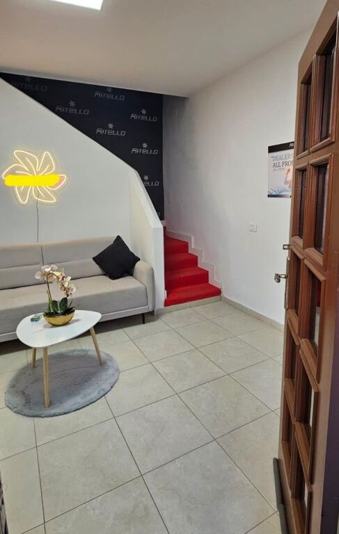 📌 VILLA IN AFFITTO PER ATTIVITÀ COMMERCIALE | LUNGO LA TANGENZIALE