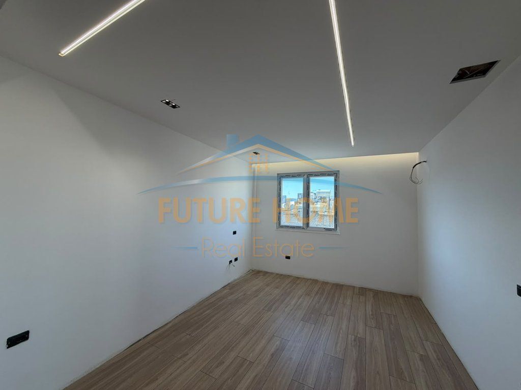 For sale, 1+1 Apartment, Former Electric Market, Tirana