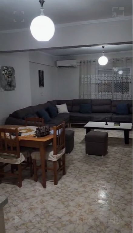 Apartament 2+1 me Qira Zogu i Zi Tirane