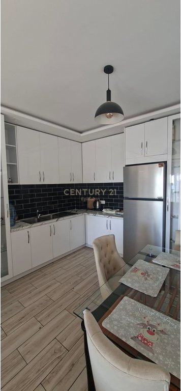 Appartamento 3+1 in affitto a Plazh, Durrës