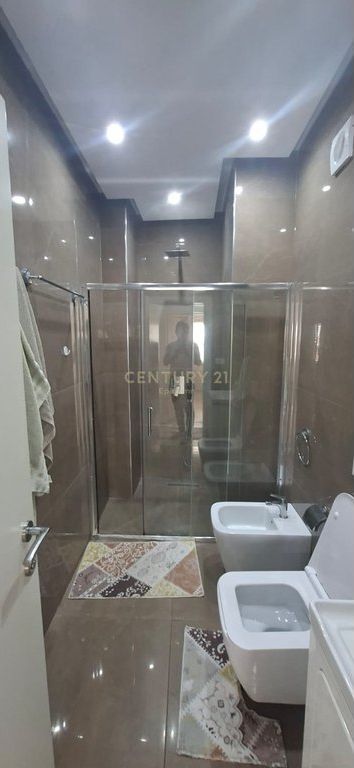 Appartamento 3+1 in affitto a Plazh, Durrës