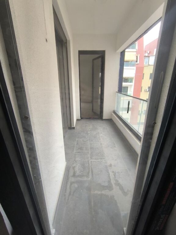 For sale 2+1+2 Paris Commune