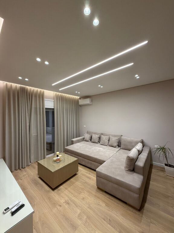 Apartament 1+1 me qira te Stadiumi, Sarandë