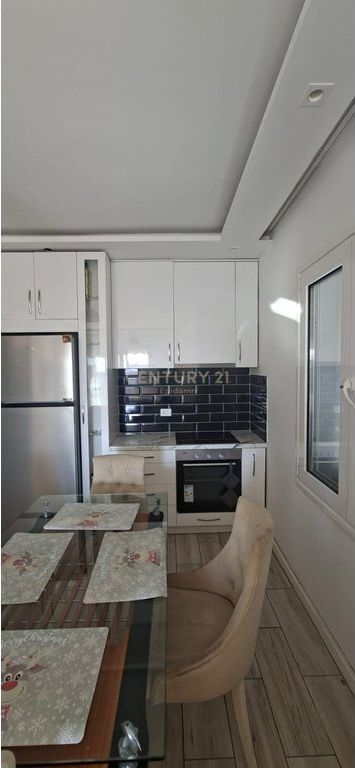 Appartamento 3+1 in affitto a Plazh, Durrës