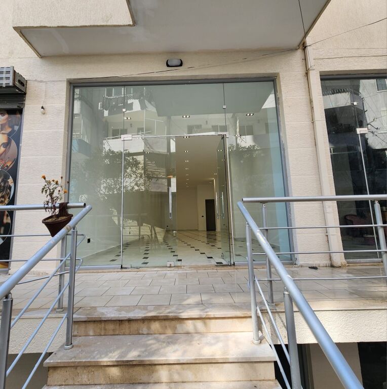 Business Premises for Sale in Plazh