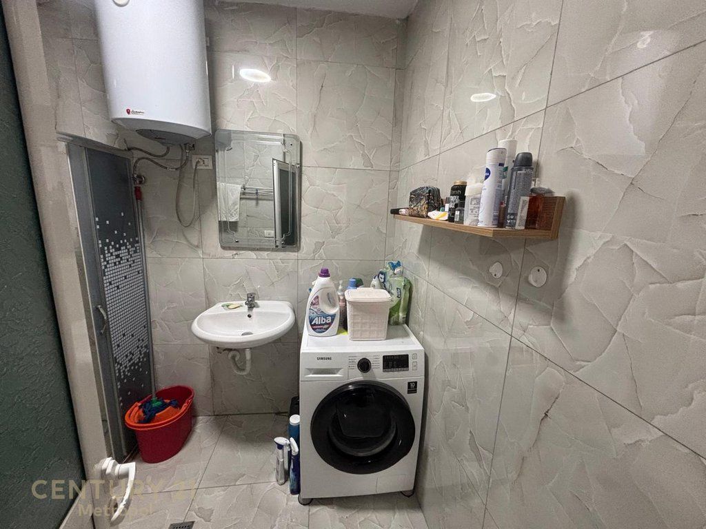 SHITEN 2 APARTAMENTE TEK KOMUNA E PARISIT