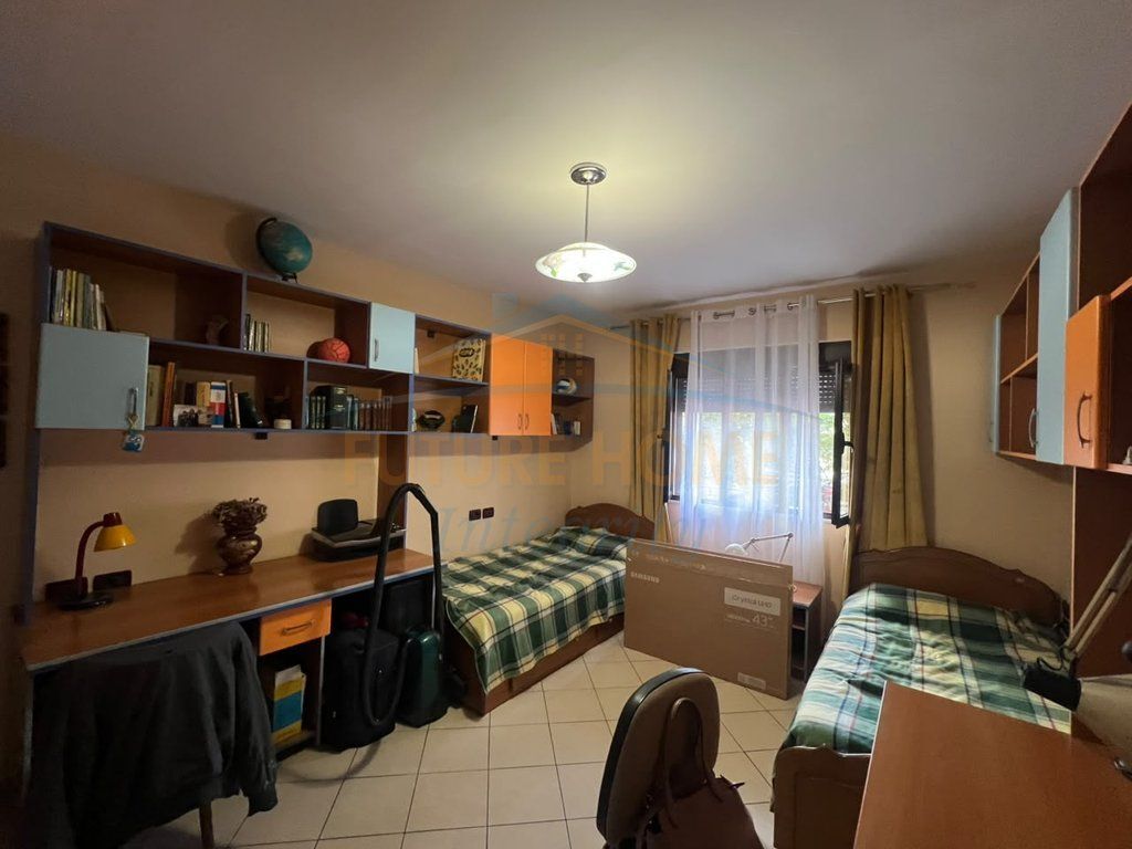 For sale, 2+1+2 apartment, Former Bus Park, Tirana.