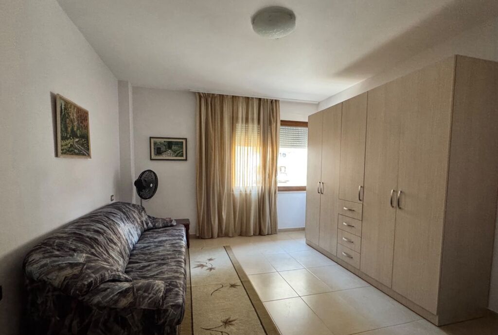 Affitto | Apartament 2 + 1 | Rruga e Bogdanëve | 700 €/mese