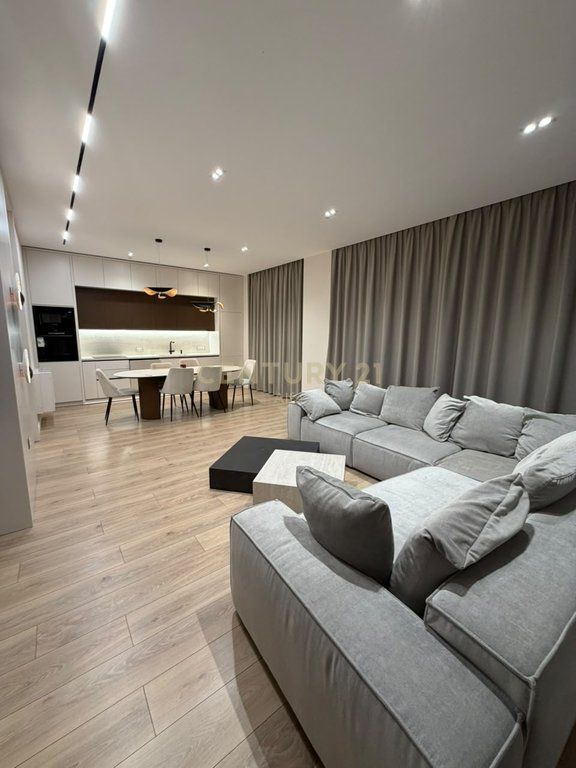 ALTANA LUXURY RESIDENCE | PENTHOUSE 3+1+3 WITH PANORAMIC LAKE VIEW