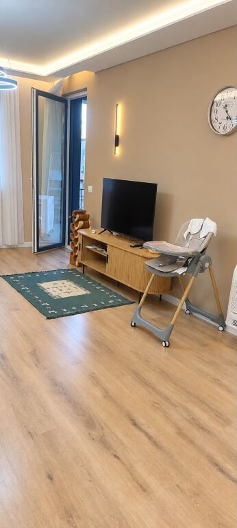 Great 1+1 apartment for rent, Elbasan Street, American Embassy, Osman Myderizi school