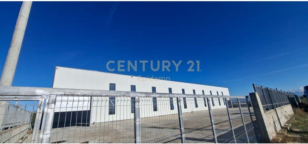 🏭 KAPANON INDUSTRIAL PËR SHITJE – SEKTORI RINIA, DURRËS 1,400,000 € 1,400,000 €