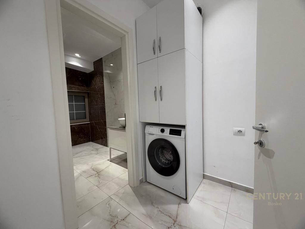 JEPET ME QIRA APARTAMENT 1+1 NE LAPRAKE, PAS SPITALIT USHTARAK❗️ /Muaj 45,000 Lekë /Muaj
