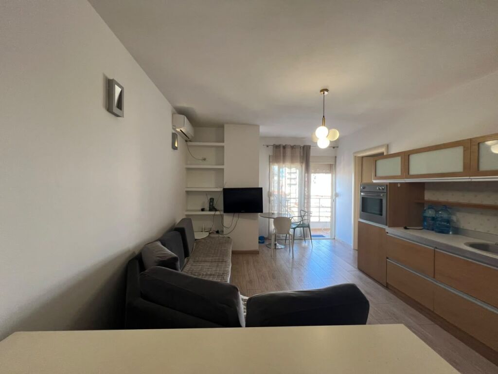 1+1,te kristal center,600 mije leke