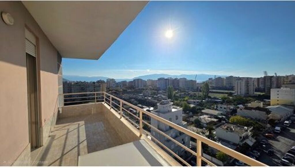 2+1 apartment for rent near the Stadium
