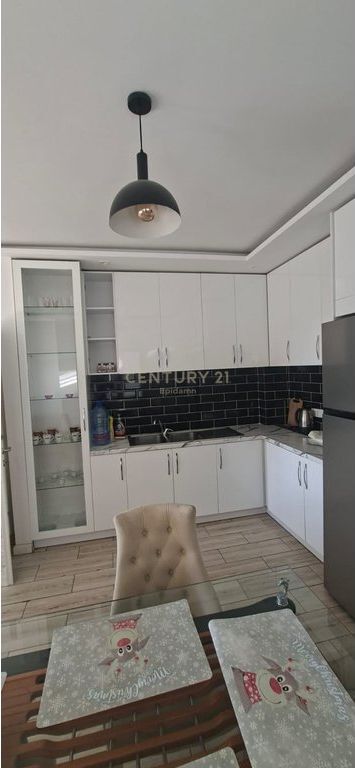 Appartamento 3+1 in affitto a Plazh, Durrës