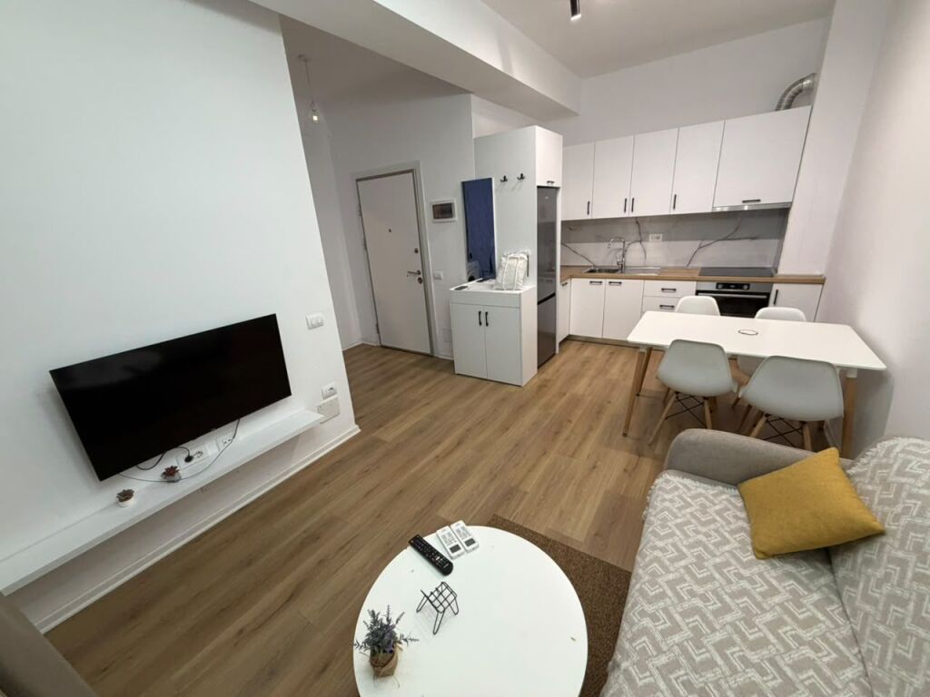 🏠 JEPET ME QIRA APARTAMENT 1+1  📍 Adresa: Ali Demi, Kompleksi Kaimi