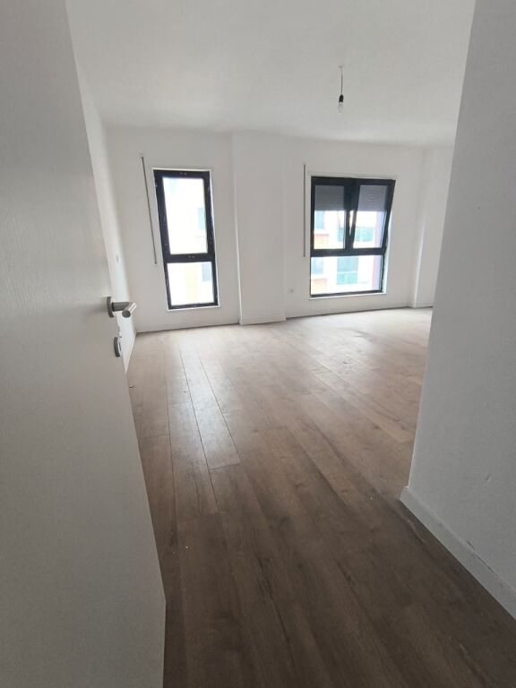 For sale 2+1+2 Paris Commune