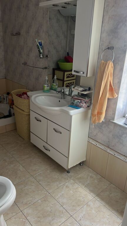 🏡 APARTAMENT 1+1 ME QIRA – VLORË-Te Orizi