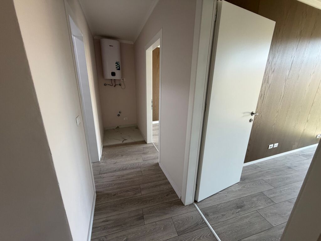 Office Space for Rent Lake View