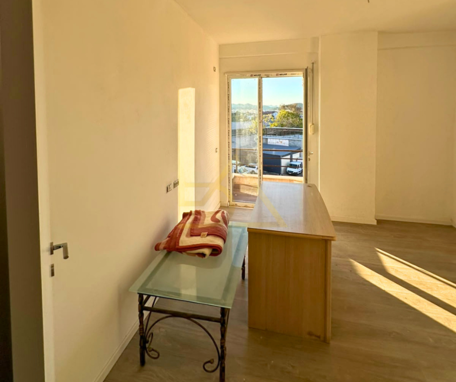 JEPET ME QIRA APARTAMENT 3+1 – SELITË, TIRANË