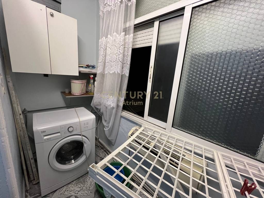 JEPET ME QIRA APARTAMENT 3+1 PRAN SHKOLLES SE BALETIT!!!