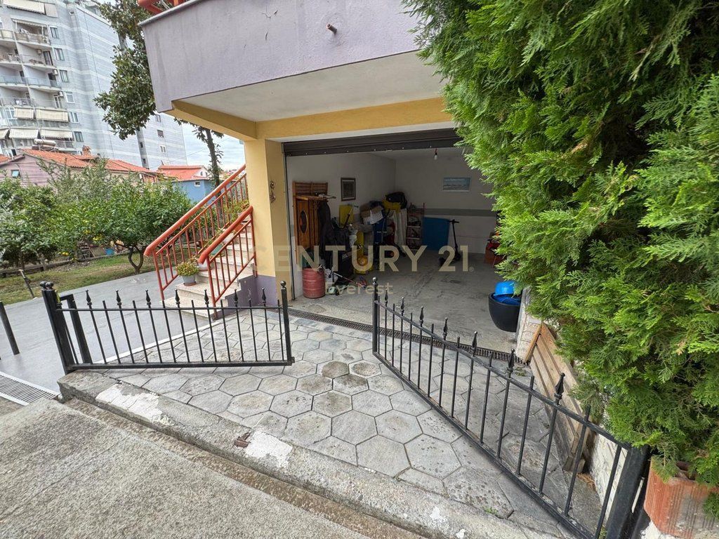 RRUGA GRAMOZ PASHKO, VILE PER QIRA