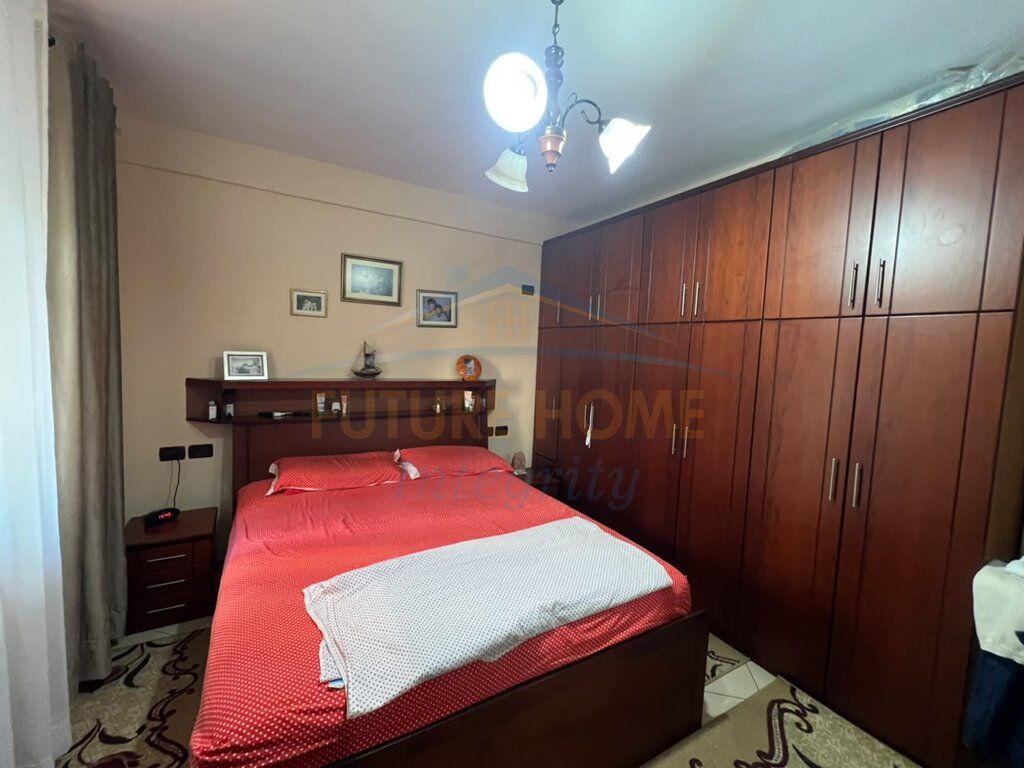 For sale, 2+1+2 apartment, Former Bus Park, Tirana.