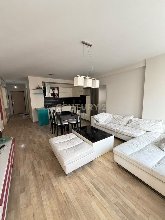 SHITET APARTAMENT 3+1+2| KOMPLEKSI MAGNET, 21 DHJETORI