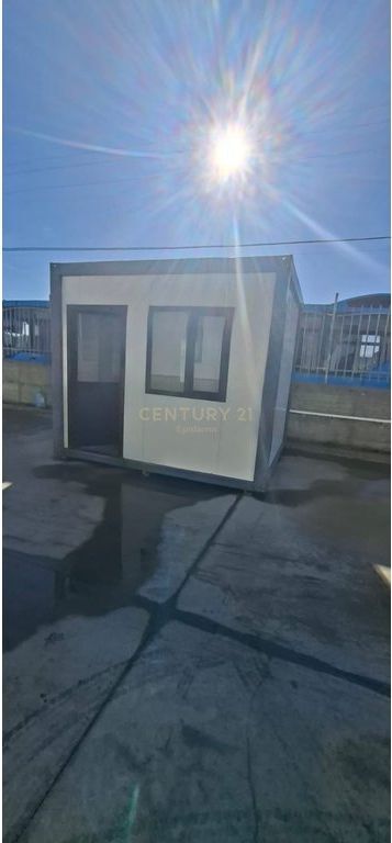 🏭 KAPANON INDUSTRIAL PËR SHITJE – SEKTORI RINIA, DURRËS 1,400,000 € 1,400,000 €
