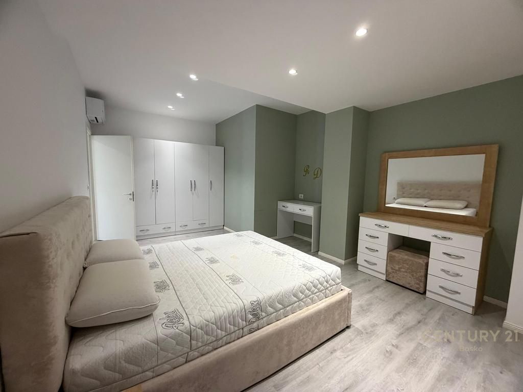 JEPET ME QIRA APARTAMENT 1+1 NE LAPRAKE, PAS SPITALIT USHTARAK❗️ /Muaj 45,000 Lekë /Muaj