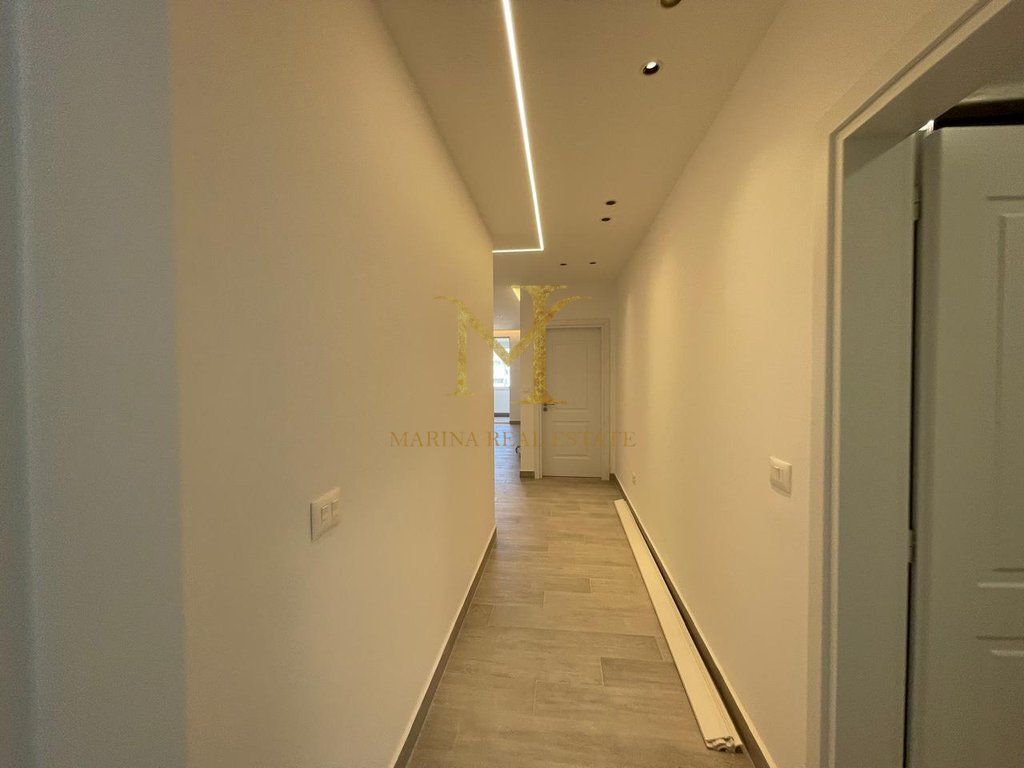 SHITET APARTAMENT 2+1 – KOMPLEKSI EKA, DURRËS