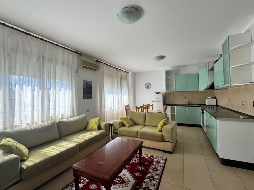 Qera, Apartament 2+1, Rruga Bogdaneve, Tirane